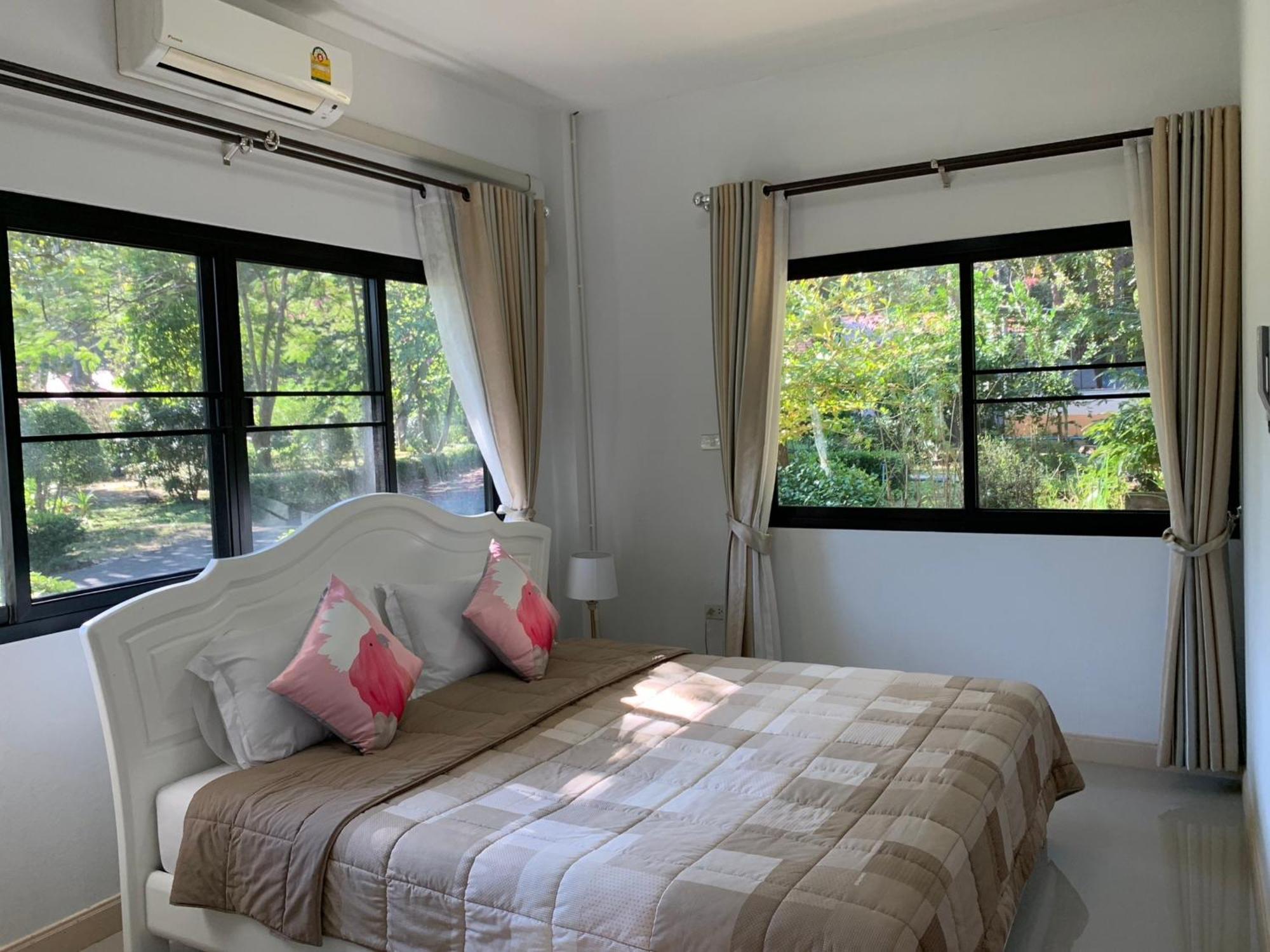 Baan Pingkan Wellness Resort San Kamphaeng Экстерьер фото